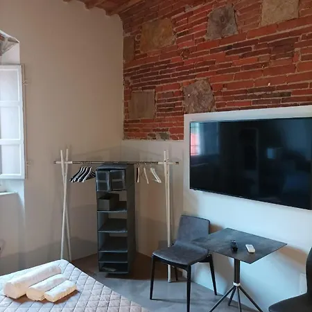 B&big Guest house Lucca
